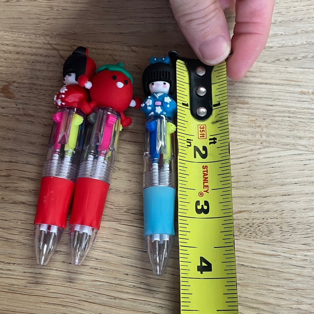 3 Set Colorful Character Multi-Color Pens - Picture 3 of 3